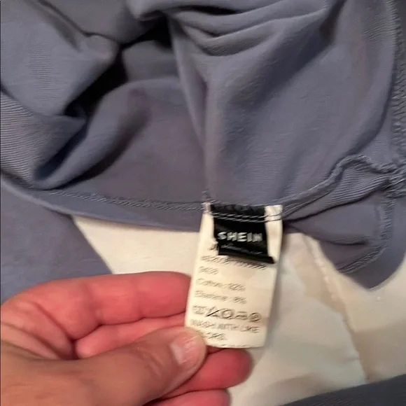 SHEIN Gray Cut Out Bodysuit Crop Top - Picture 3 of 4